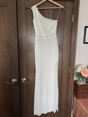 White Embellished 1 Shoulder Dress